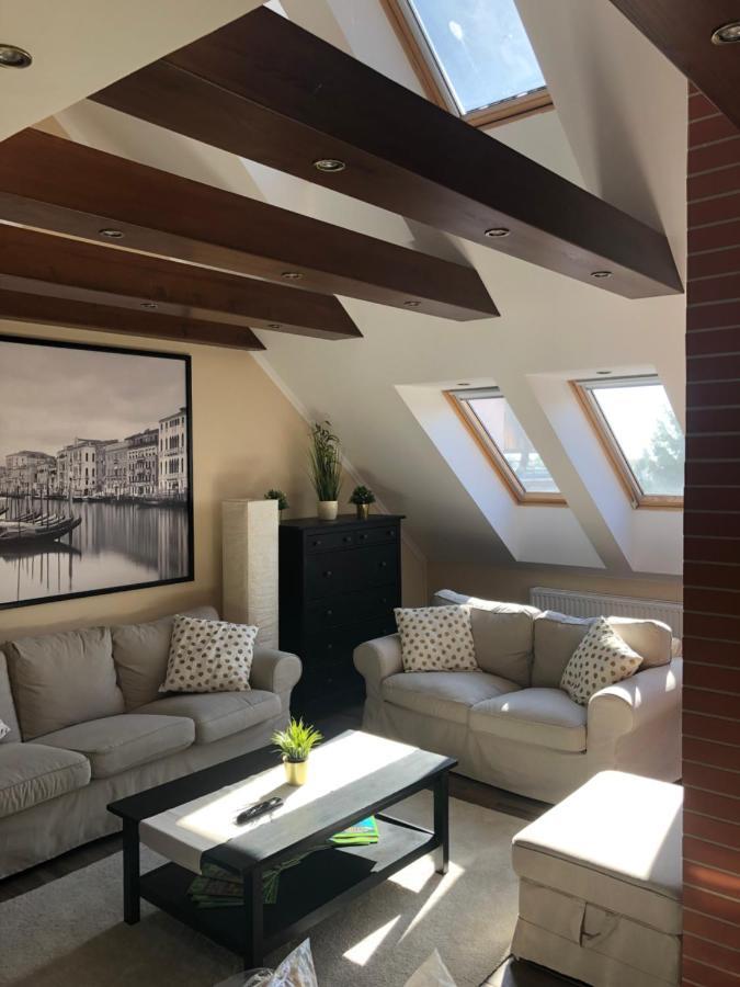 Galeria Apartmanhaz Keszthely Luaran gambar