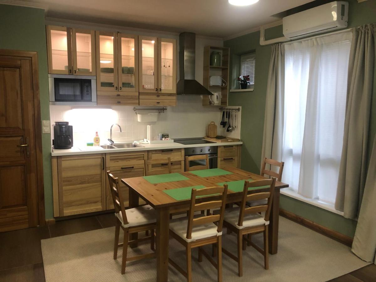 Galeria Apartmanhaz Keszthely Luaran gambar