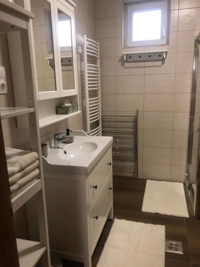 Galeria Apartmanhaz Keszthely Luaran gambar